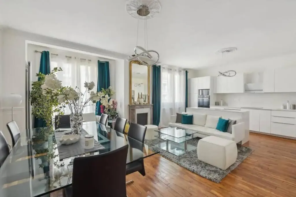Luxe A La Francaise 75017 Apartment Paris